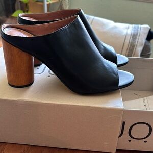 UO Black leather mule with wood heel size 10